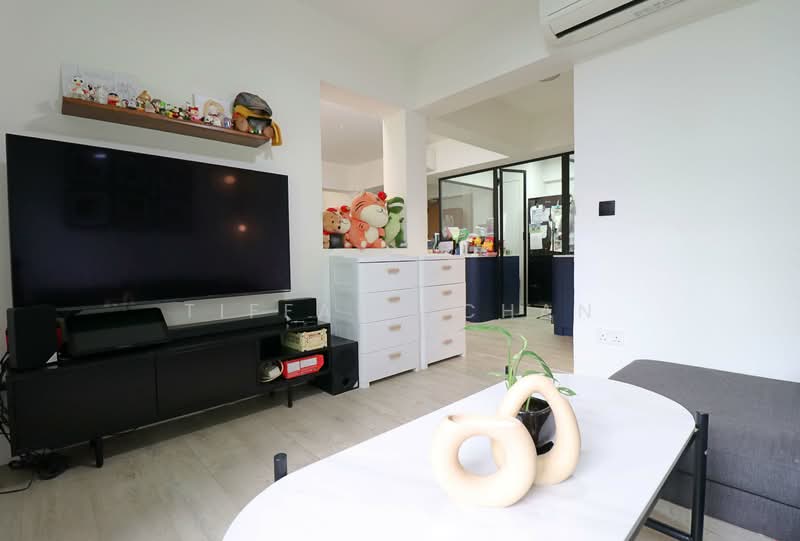 103B Bidadari Park Drive HDB Flat For Sale at S$ 1,198,000 | PropertyGuru Singapore - Living Room
