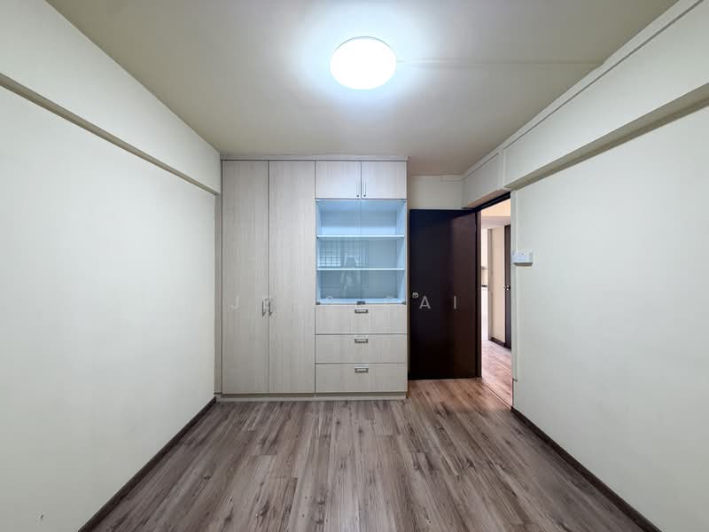313 Shunfu Road HDB Flat For Sale at S$ 500,000 | PropertyGuru Singapore - Interior
