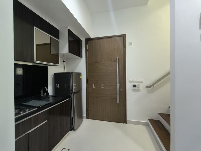 Loft @ Nathan Condominium For Sale at S$ 1,608,888 | PropertyGuru Singapore - Kitchen