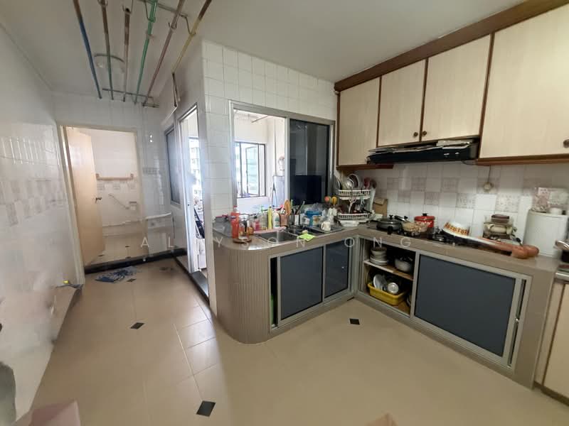 5 Boon Keng Road HDB Flat For Sale at S$ 1,180,000 | PropertyGuru Singapore - Kitchen