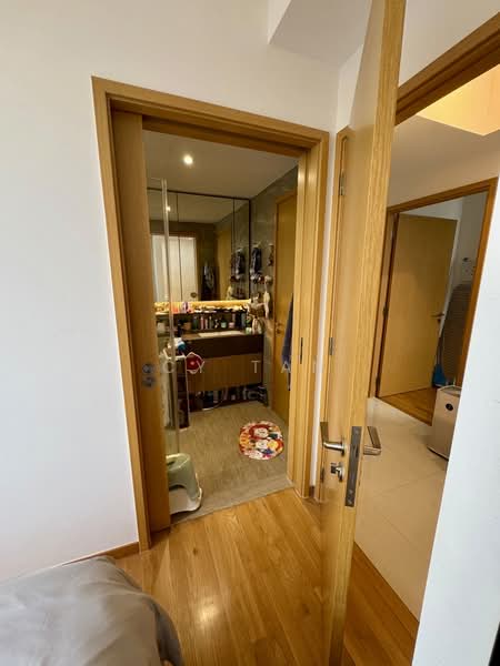 The Jovell Condominium For Sale at S$ 1,100,000 | PropertyGuru Singapore - Bathroom