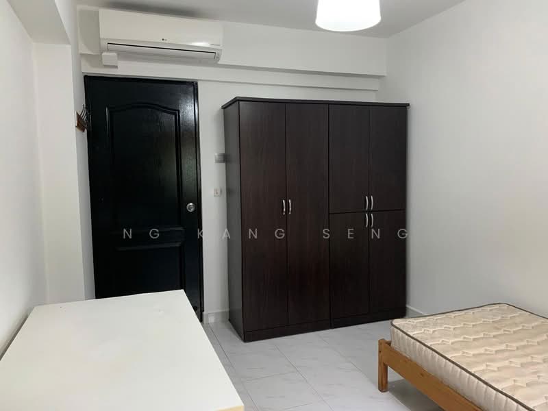681A Jurong West Central 1, 681A Jurong West Central 1, 4 Bedrooms, 1,458 sqft, HDB Flat For Rent, by Ng Kang Seng, 500066738 - Bedroom - PropertyGuru.com.sg