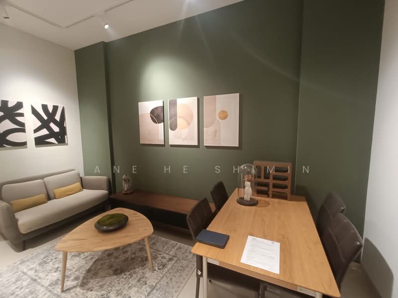 Mber, , Room Rental, 150 sqft, Apartment For Rent, by Jane He Shimin, 500066742 - Living Room - PropertyGuru.com.sg