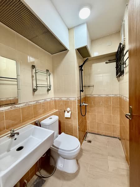 34 Eunos Crescent, 34 Eunos Crescent, 3 Bedrooms, 915 sqft, HDB Flat For Sale, by Michael Lau, 500066752 - Bathroom - PropertyGuru.com.sg