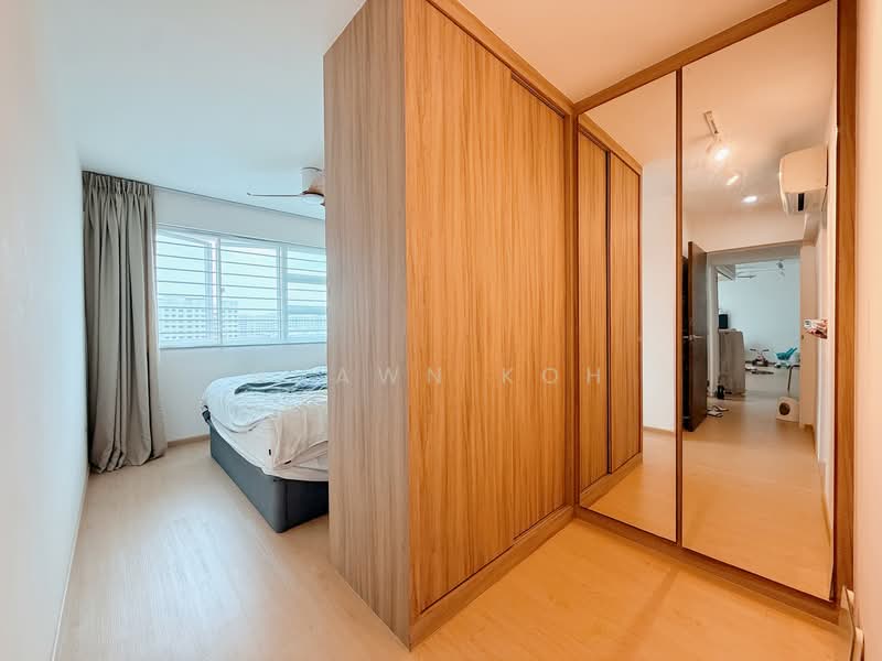 256B Sumang Walk HDB Flat For Sale at S$ 738,000 | PropertyGuru Singapore - Bedroom