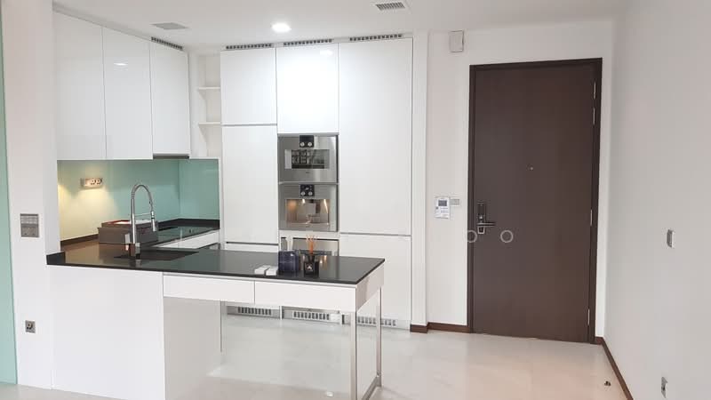 The Scotts Tower Condominium For Sale at S$ 1,300,000 | PropertyGuru Singapore - Kitchen
