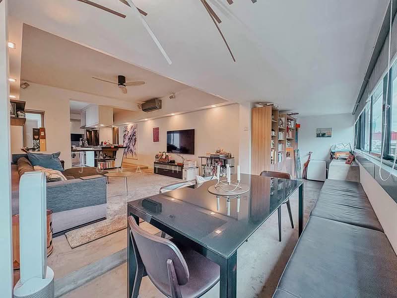 80 Chay Yan Street Walk-up Apartment For Sale at S$ 1,150,000 | PropertyGuru Singapore - Dining Room