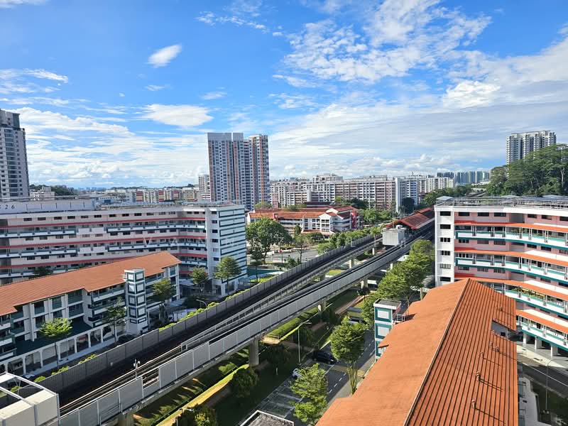 523 Bukit Batok Street 52, 523 Bukit Batok Street 52, Room Rental, 120 sqft, HDB Flat For Rent, by Vanneza Lim, 500066802 - Exterior - PropertyGuru.com.sg
