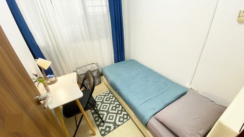 The Lakeshore, 31 Jurong West Street 41, Room Rental, 100 sqft, Condominium For Rent, by Maple Yap, 500066803 - CR5 - Available 8 Apr - PropertyGuru.com.sg