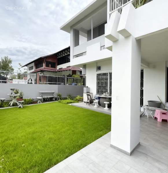 For Sale - Free-Hold at Lorong Ong Lye