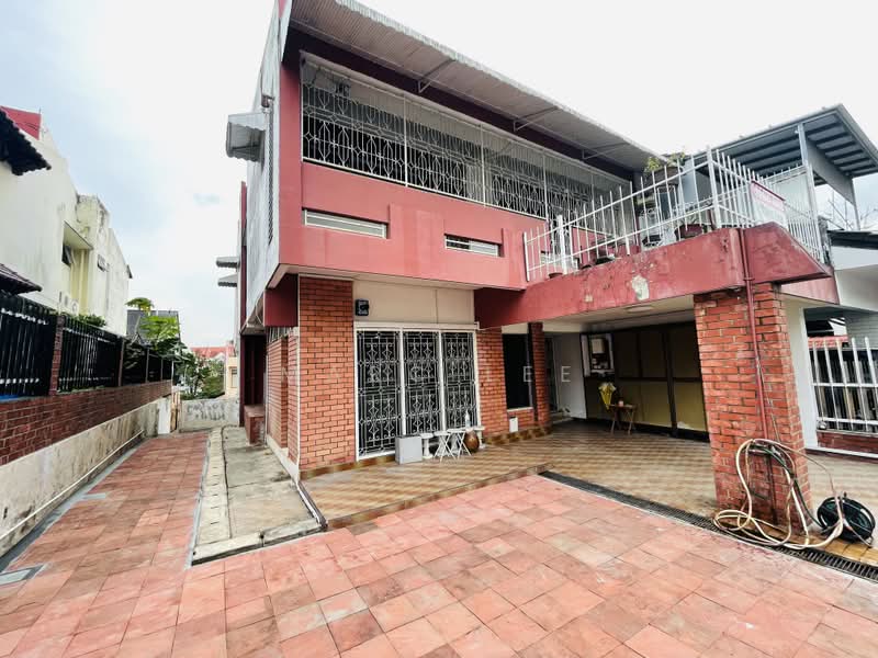 Free-Hold at Lorong Ong Lye, Lorong Ong Lye, 5 Bedrooms, 3,129 sqft, Semi-Detached House For Sale, by Marc Lee, 500066804 - The Facade - PropertyGuru.com.sg