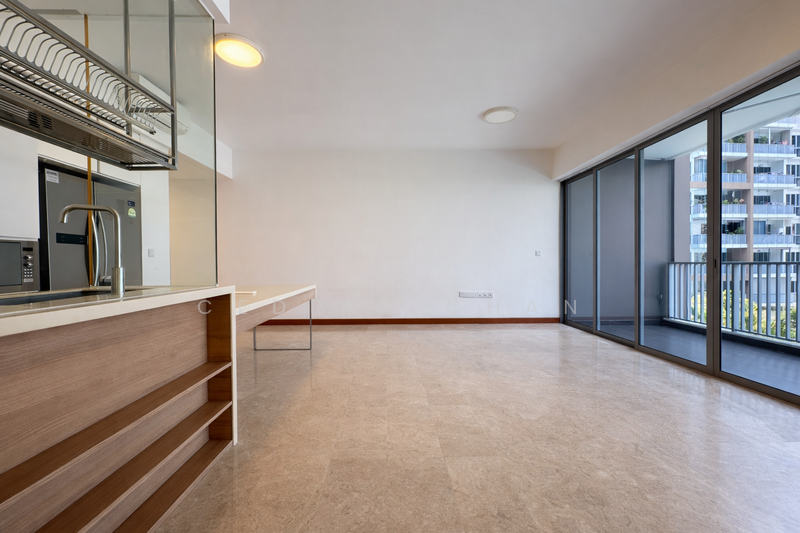 Seastrand Condominium For Sale at S$ 1,559,999 | PropertyGuru Singapore - Kitchen