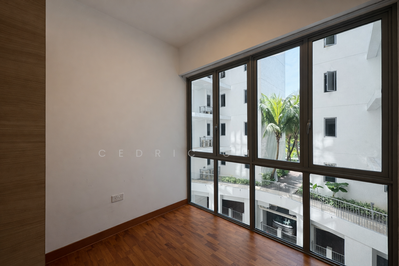 Seastrand Condominium For Sale at S$ 1,559,999 | PropertyGuru Singapore - Interior