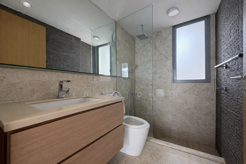 Seastrand Condominium For Sale at S$ 1,559,999 | PropertyGuru Singapore - Bathroom