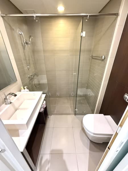 The Sail @ Marina Bay, 2 Marina Boulevard, Room Rental, 80 sqft, Condominium For Rent, by Sean Ong, 500066807 - Bathroom - PropertyGuru.com.sg