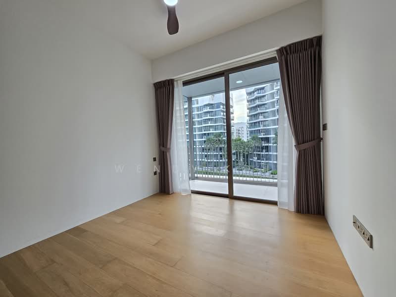 The Reef at King's Dock Condominium For Sale at S$ 3,600,000 | PropertyGuru Singapore - Master Bedroom