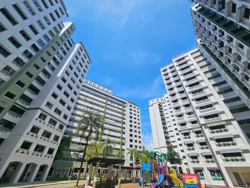 402 Admiralty Link HDB Flat For Sale at S$ 580,000 | PropertyGuru Singapore - Exterior