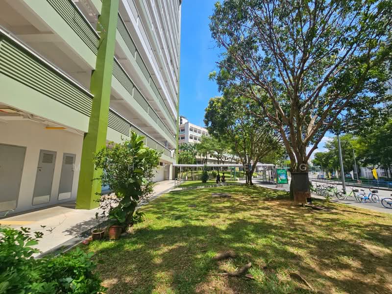 402 Admiralty Link HDB Flat For Sale at S$ 580,000 | PropertyGuru Singapore