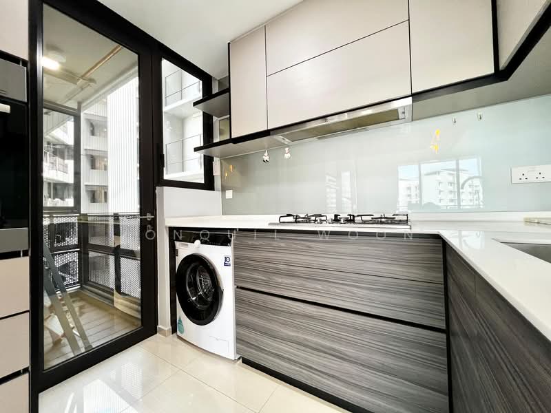 D'Nest, 131 Pasir Ris Grove, 3 Bedrooms, 936 sqft, Condominium For Rent, by Jonquil Woon, 500066822 - Kitchen - PropertyGuru.com.sg