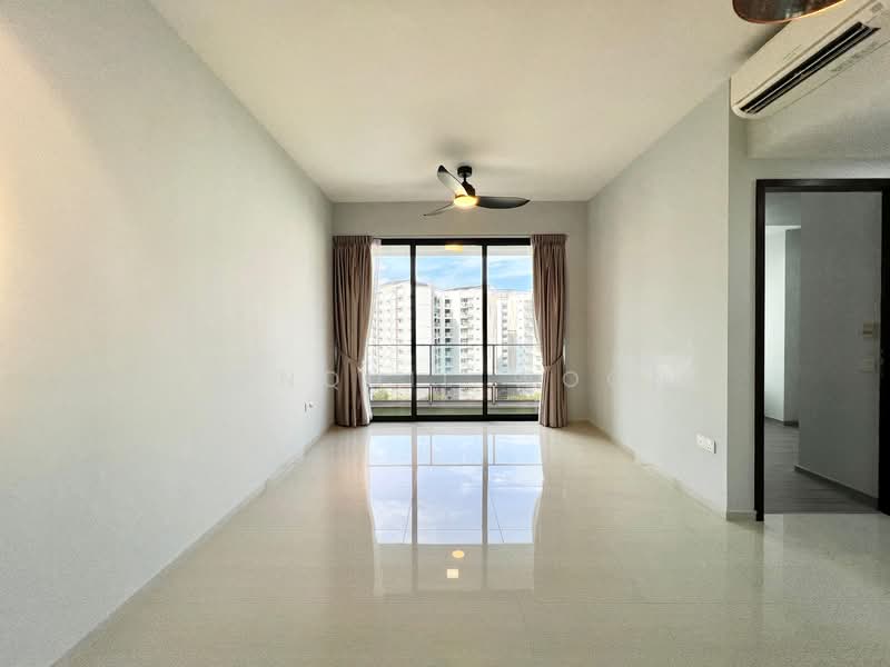 D'Nest, 131 Pasir Ris Grove, 3 Bedrooms, 936 sqft, Condominium For Rent, by Jonquil Woon, 500066822 - Living Room - PropertyGuru.com.sg