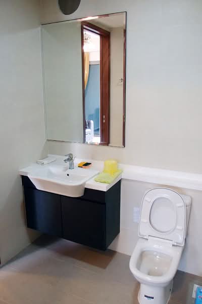 M66, 66 Moonstone Lane, 1 Bedroom, 463 sqft, Condominium For Rent, by Cavin Song, 500066824 - Toilet / Bath - PropertyGuru.com.sg