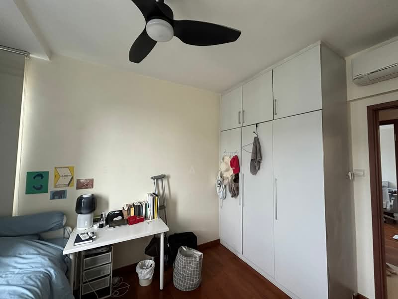 Park Green, 2 Rivervale Link, 3 Bedrooms, 1,530 sqft, Condominium For Rent, by Stella Kuek, 500066830 - Bedroom - PropertyGuru.com.sg