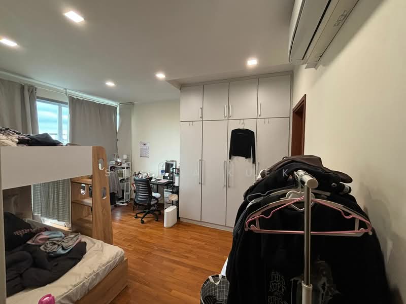 Park Green, 2 Rivervale Link, 3 Bedrooms, 1,530 sqft, Condominium For Rent, by Stella Kuek, 500066830 - Bedroom - PropertyGuru.com.sg