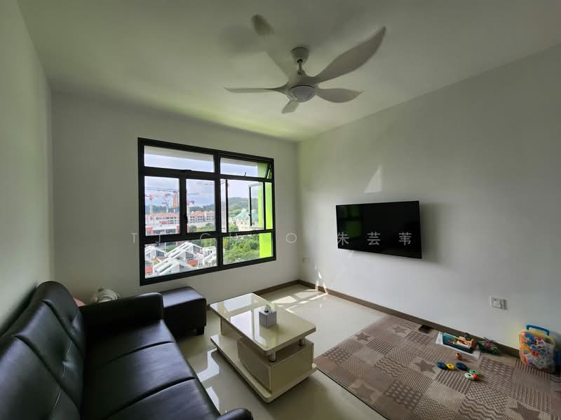 573B Woodlands Glen, 573B Woodlands Drive 16, Room Rental, 300 sqft, HDB Flat For Rent, by TJ Choo 朱芸苇, 500066834 - Living Room - PropertyGuru.com.sg