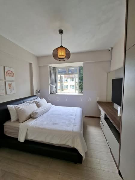 Forest Hills Condo Condominium For Sale at S$ 1,600,000 | PropertyGuru Singapore - Master Bedroom