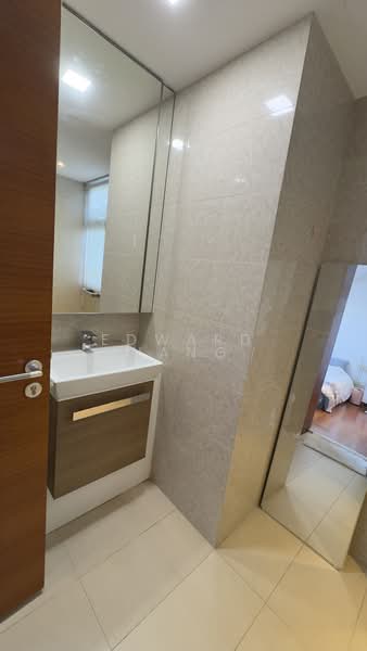 The Whitley Residences, Whitley Road, Room Rental, 200 sqft, Semi-Detached House For Rent, by Edward Wang, 500066857 - Bathroom - PropertyGuru.com.sg