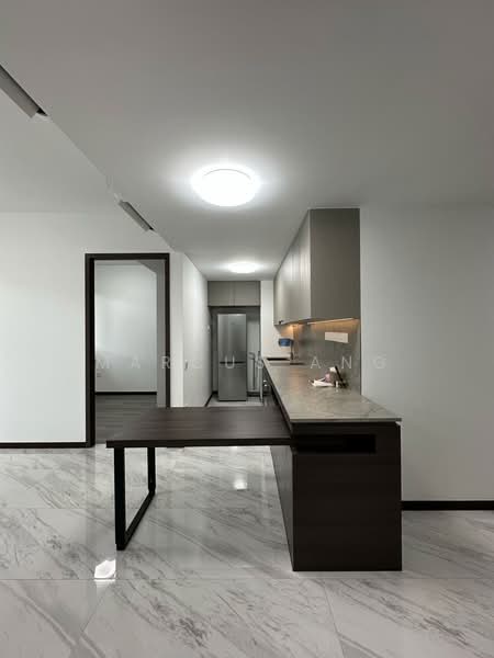 Pasir Ris 8 Apartment For Sale at S$ 1,488,000 | PropertyGuru Singapore - Kitchen