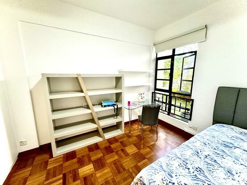 Pinewood Gardens Condominium For Sale at S$ 4,300,000 | PropertyGuru Singapore - Bedroom