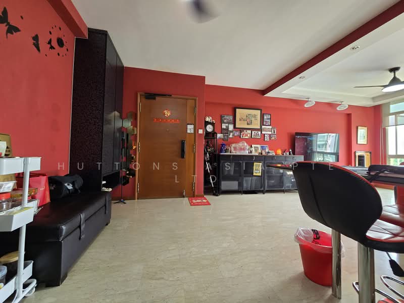 Lilydale Condominium For Sale at S$ 1,180,000 | PropertyGuru Singapore - Living Room