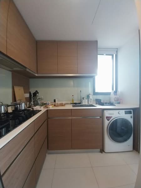 Coco Palms, 23 Pasir Ris Grove, 3 Bedrooms, 904 sqft, Condominium For Rent, by Gabriel Koon, 500066876 - Kitchen - PropertyGuru.com.sg