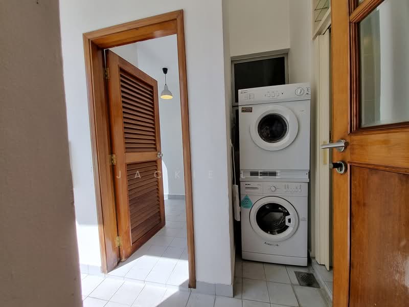 The Bayshore Condominium For Sale at S$ 2,400,000 | PropertyGuru Singapore - Interior