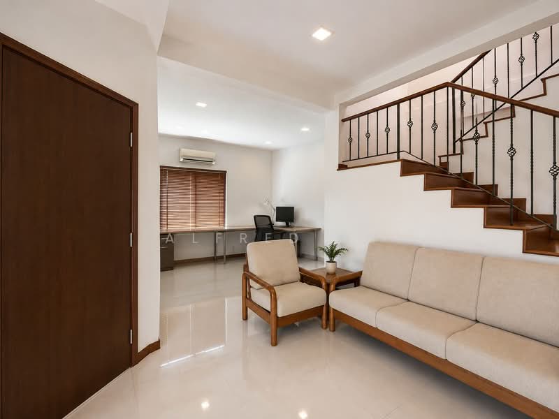 🌅🏡 Sunset Way Freehold Landed | Rare 4,024 sqft Generous Plot, Sunset Way, 5 Bedrooms, 3,500 sqft, Corner Terrace For Sale, by Alfred Wu, 500066894 - Interior - PropertyGuru.com.sg