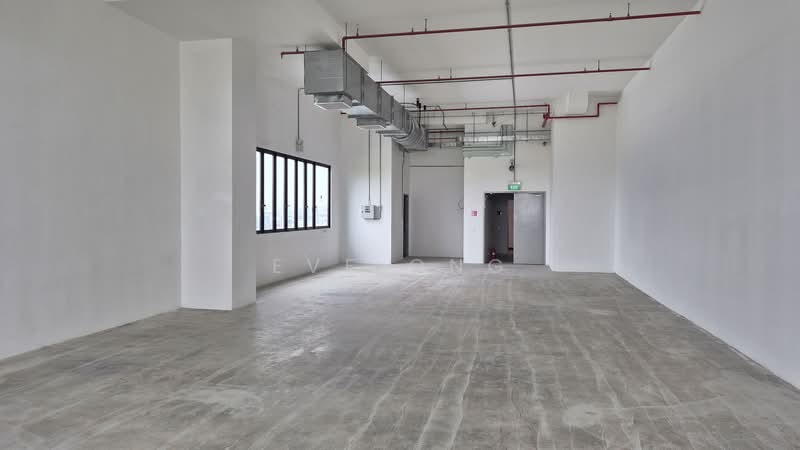 Warehouse / 20 footer / ramp up, Tuas, Boon Lay / Jurong / Tuas, 2,260 sqft, Factory / Workshop (B2) For Rent, by Eve Ong, 500066903 - Interior - CommercialGuru.com.sg