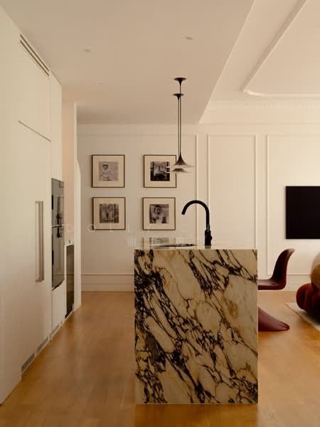 Hilltops Condominium For Sale at S$ 5,600,000 | PropertyGuru Singapore