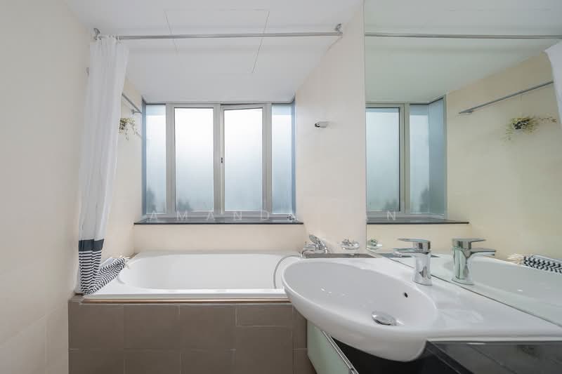 Casero @ Dunman, 489 Dunman Road, 2 Bedrooms, 850 sqft, Apartment For Rent, by Amanda Tan, 500066908 - Bathroom - PropertyGuru.com.sg