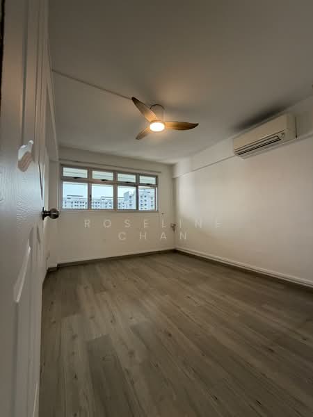 45 Marine Crescent HDB Flat For Sale at S$ 710,000 | PropertyGuru Singapore - Interior