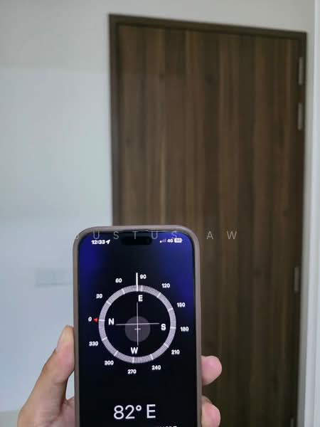 Daintree Residence Condominium For Sale at S$ 2,399,000 | PropertyGuru Singapore - Main door direction 