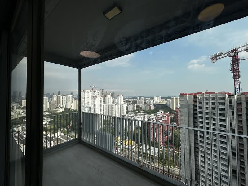 Alex Residences, 28 Alexandra View, 3 Bedrooms, 1,023 sqft, Apartment For Rent, by MJ Zhuo, 500066954 - Balcony - PropertyGuru.com.sg