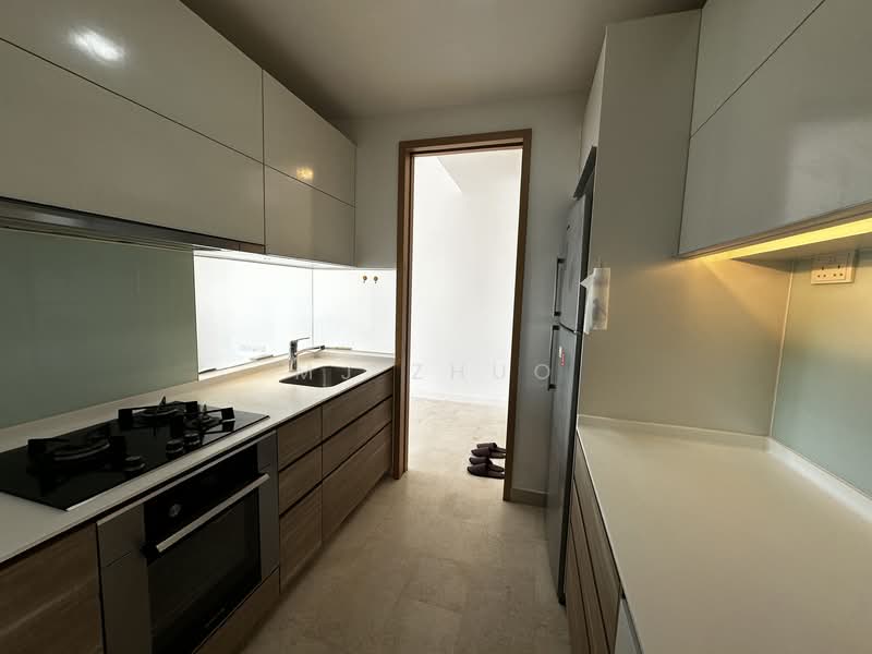 Alex Residences, 28 Alexandra View, 3 Bedrooms, 1,023 sqft, Apartment For Rent, by MJ Zhuo, 500066954 - Kitchen - PropertyGuru.com.sg