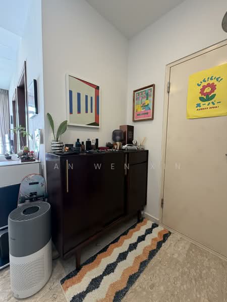 Cardiff Residence Condominium For Sale at S$ 750,000 | PropertyGuru Singapore - Entrance