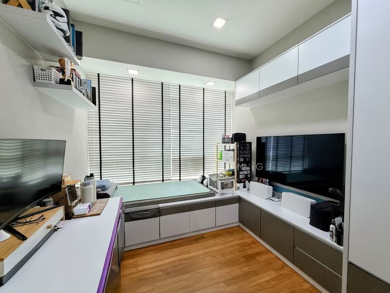 The Cascadia, 921 Bukit Timah Road, 3 Bedrooms, 1,216 sqft, Condominium For Rent, by Darren Ng, 500066987 - Study - PropertyGuru.com.sg