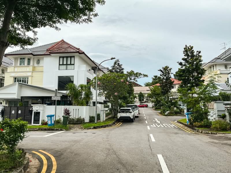 Gentle Villas Semi-Detached House For Sale at S$ 6,843,250 | PropertyGuru Singapore - Exterior