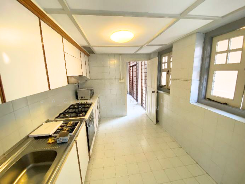 Townerville, McNair Road, 2 Bedrooms, 2,162 sqft, Conservation House For Rent, by Jacqueline Liew Pooi Fun, 500067005 - Kitchen - PropertyGuru.com.sg