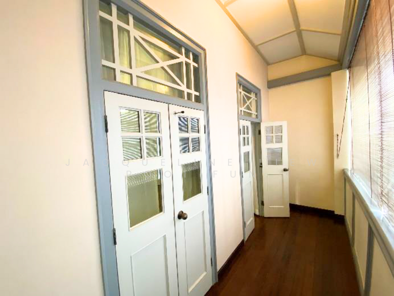 Townerville, McNair Road, 2 Bedrooms, 2,162 sqft, Conservation House For Rent, by Jacqueline Liew Pooi Fun, 500067005 - Corridor - PropertyGuru.com.sg