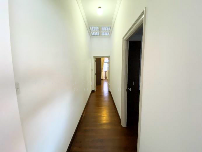 Townerville, McNair Road, 2 Bedrooms, 2,162 sqft, Conservation House For Rent, by Jacqueline Liew Pooi Fun, 500067005 - Corridor - PropertyGuru.com.sg