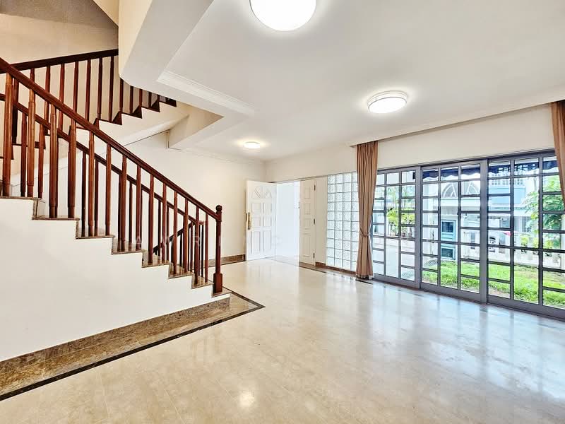 Chancery Grove, 25B Chancery Lane, 4 Bedrooms, 2,013 sqft, Cluster House For Rent, by Lawrence Hong, 500067039 - Living Room - PropertyGuru.com.sg